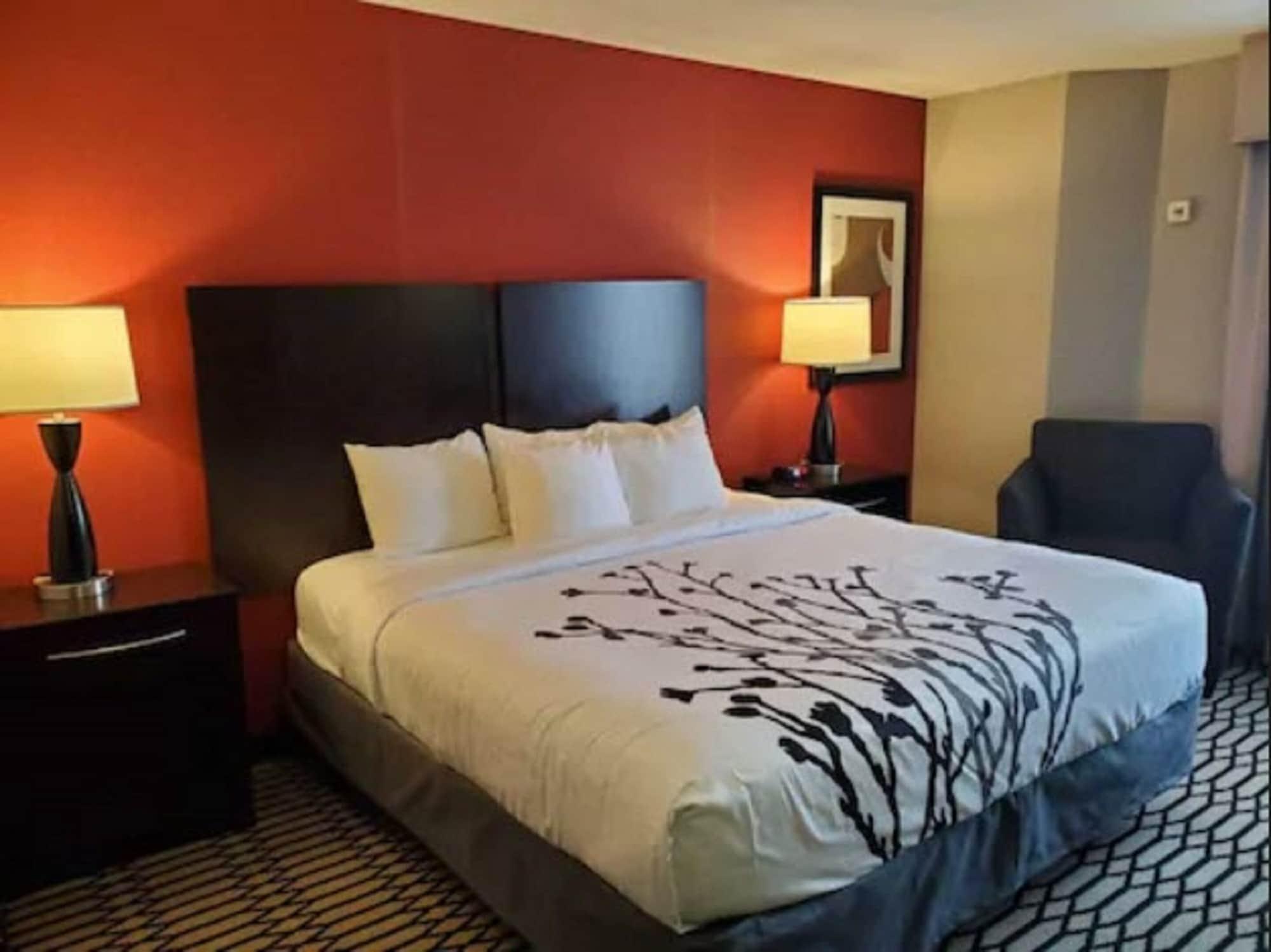 Hotel Sleep Inn & Suites BWI Airport 3*