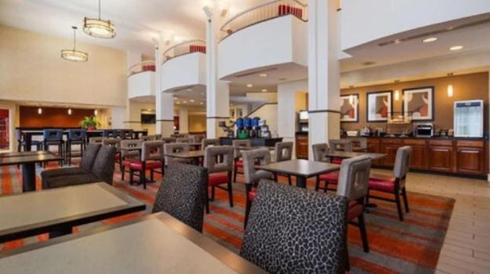 Hotel Sleep Inn & Suites BWI Airport Brooklyn Park