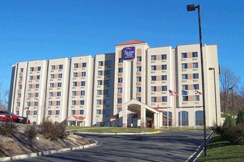 Sleep Inn & Suites BWI Airport 3*