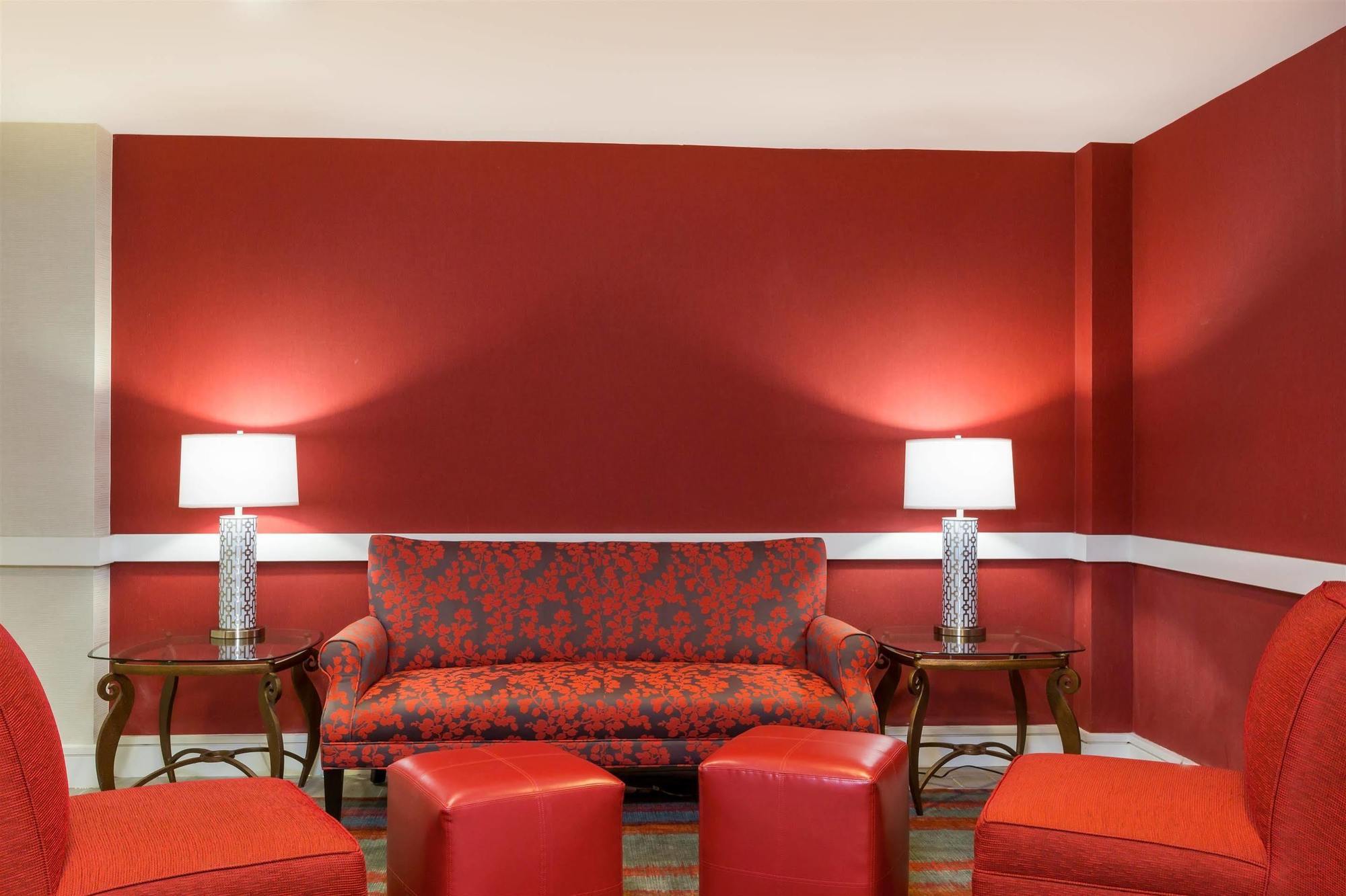 Sleep Inn & Suites BWI Airport Hotel 3*